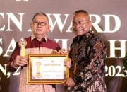 Mantan Gubernur Sulbar ABM Raih Penghargaan Nasional Siwo Award 2023 di Balikpapan