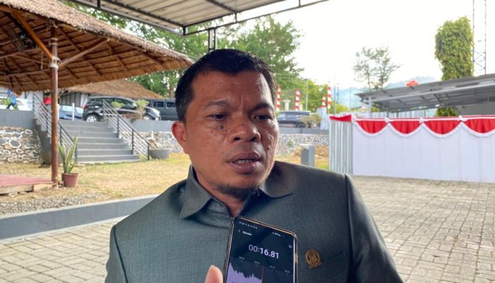 Dewan Ingatkan Pemprov Sulbar Tak Mutasi Pejabat Hingga Pembahasan APBD 2024 Rampung