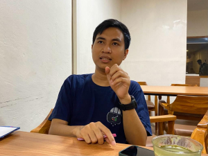 Achmad Nur, Membangun Asa Dari Balik Garis Hitam