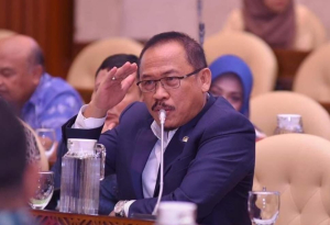 Pesan Harmoni Suhardi Duka Dari Senayan Untuk Hari Jadi ke-19 Sulawesi Barat