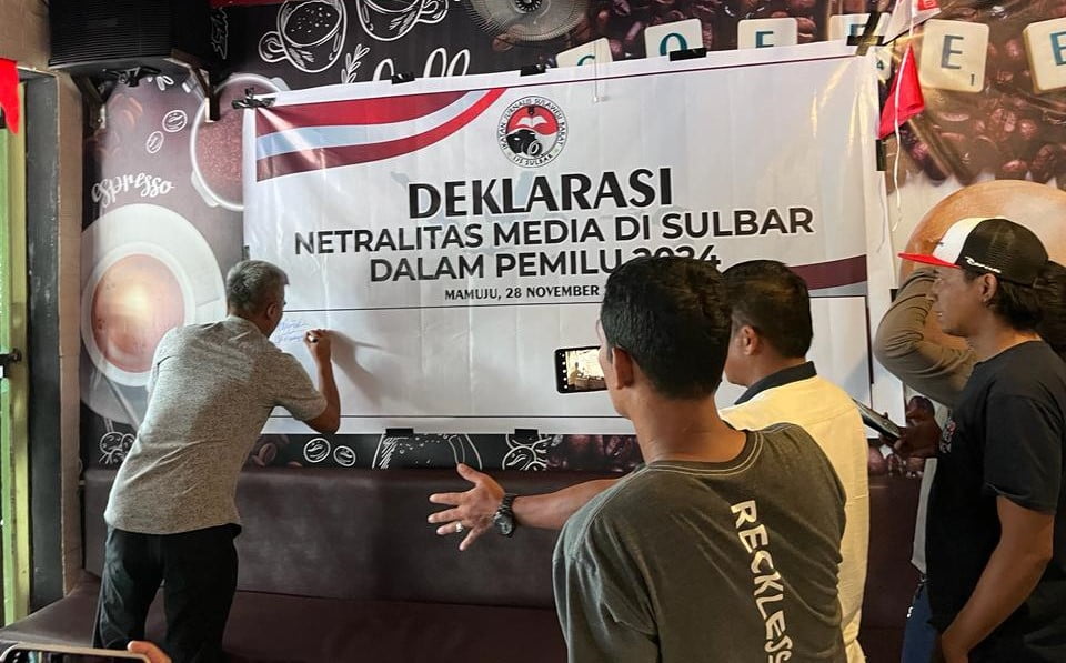 Deklrasi Pemilu Damai Jusnalis Sulbar