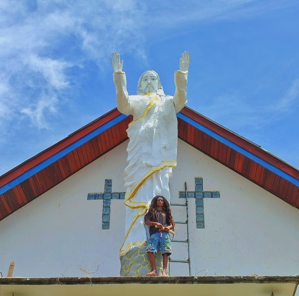 Patung Yesus Sulbar