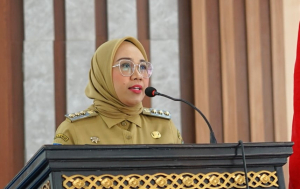 Bupati Mamuju Sutinah Suhardi