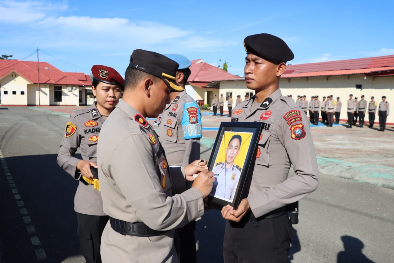 Polisi di Pasangkayu dipecat