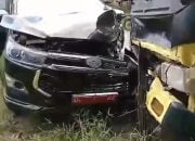 Mobil Rektor Unsulbar Terlibat Kecelakaan Dengan Mobil Box