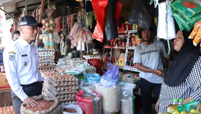 Harga Bahan Pokok di Pasar Sentral Mamuju Naik, Tapi Stok Cukup Untuk Lebaran 2024