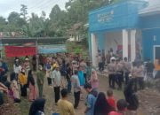 Segel Kantor Desa, Warga Tanambuah Sebut Kades Korupsi Hingga Salah Gunakan Jabatan