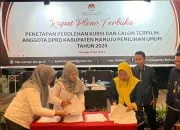 KPU Resmi Tetapkan 30 Anggota DPRD Mamuju Hasil Pemilu 2024