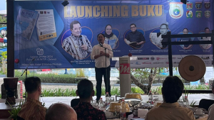 Buku Jejak Langkah dan Pemikiran Bupati di Sulawesi Barat 1960-2023