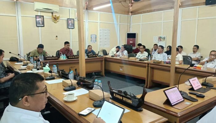 Komisi III DPRD Sulbar Bahas Hasil Temuan BPK Bersama OPD Pemprov Sulbar