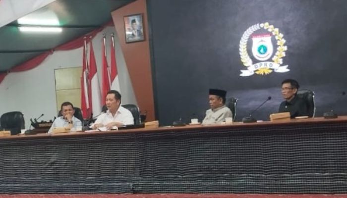 Pembahasan Revisi RTRW di DPRD Sulbar Berlangsung Alot