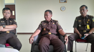 Asdatun Kejati Sulbar, Kumaedi