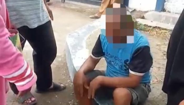 Viral, Kakek di Mamuju Diduga Lecehkan Perempuan Berkostum Badut