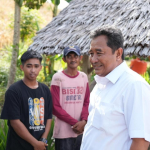 Bahtiar Baharuddin dan Petani Ikan di Mamuju