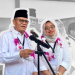 PHS dan Enny Anggraeni