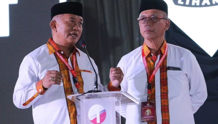 Debat Pertama Pilkada Sulbar Disebut Milik AIM-PAS, Paling Menonjol dan Kuasai Materi