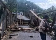 Banjir di Leling Mamuju : Jembatan Terputus, Ratusan Warga Terdampak