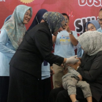 Imunisasi polio di Sulbar