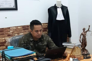 Kuasa Hukum Ado-Damris, Nasrun Natsir