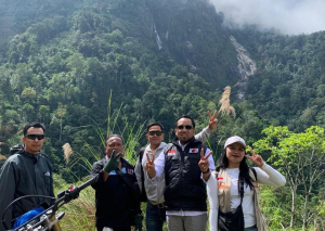 Ruslan ke Air Terjun Sambabo Mamasa