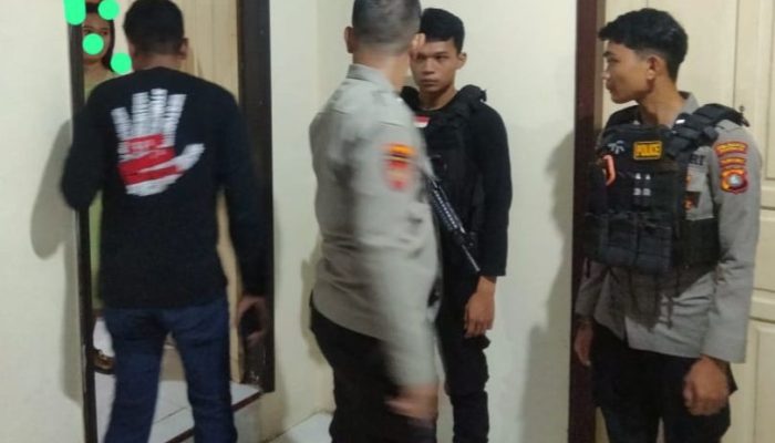 Gegara Berebut Tamu Open BO, Dua Perempuan di Mamuju Saling Hantam