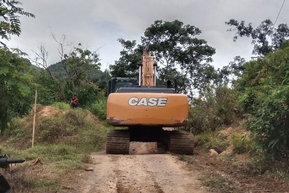 Longsor di Kalumpang