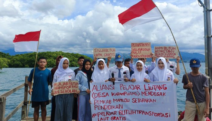 Pelajar Pulau Karampuang Tagih Janji Pemkab Mamuju Sediakan Transportasi Gratis