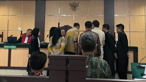 Sidang Ijazah Palsu Haris Mateng