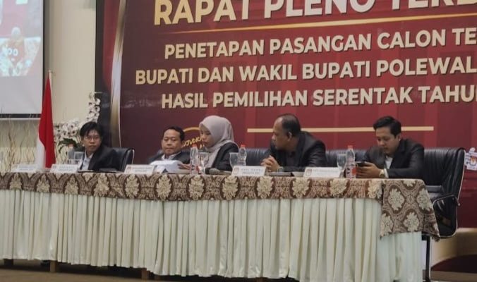 Bupati dan Wakil Bupati Terpilih Polman Resmi Ditetapkan