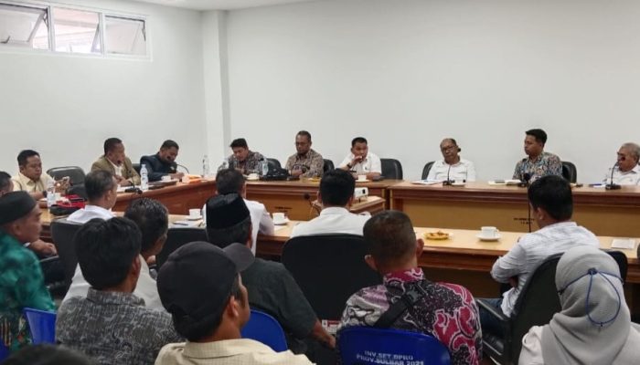 Komisi II DPRD Sulbar Gelar RDP Dengan Aliansi Warga Gentungan dan Kanang-Kanang Kalukku