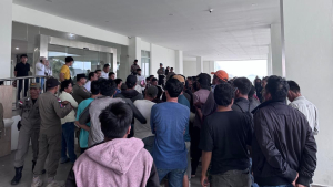 Unjuk Rasa Tolak Tambang Pasir di Sungai Gentungan Kalukku