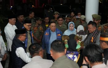 Sepulang Retret, Gubernur dan Wagub Sulbar Langsung Sahur Bersama di Polman