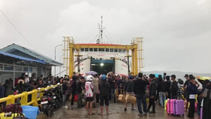Arus Balik di Pelabuhan Ferry Mamuju