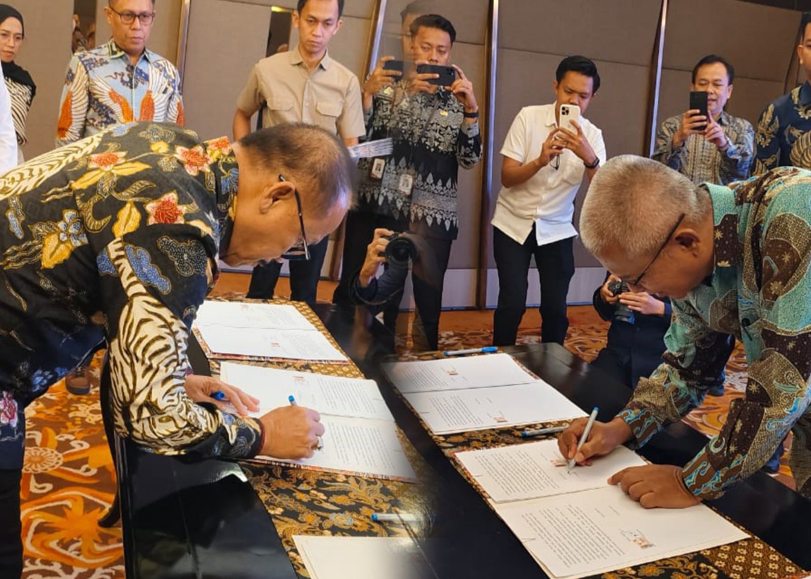 Pajak Air Permukaan Sulbar