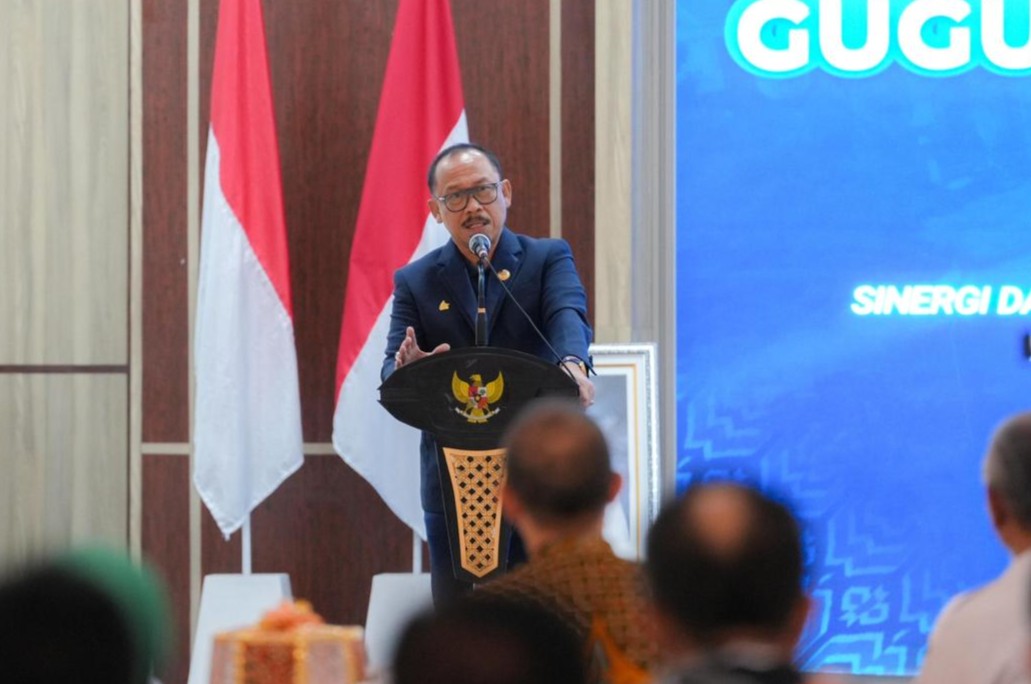 Gubernur Sulbar, Suhardi Duka