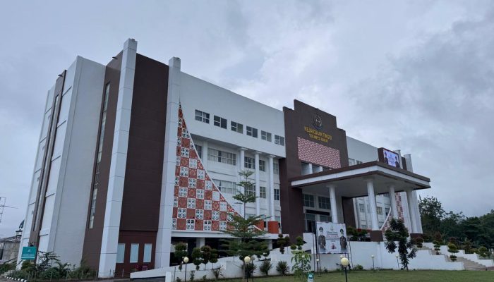 Sekda Mamasa dan Dua Pejabat Lain Diperiksa Kejati Sulbar Terkait Penggunaan APBD 2023