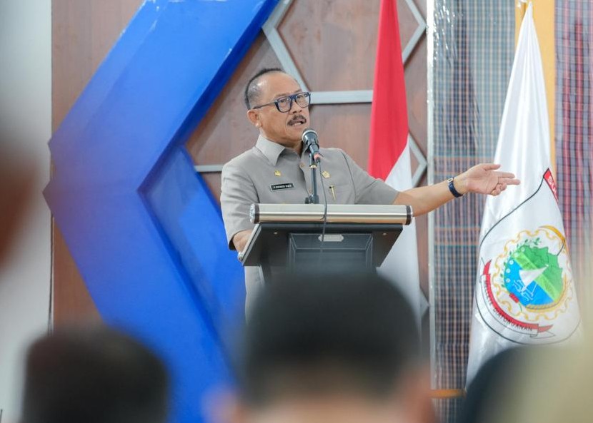 Gubernur Sulbar, Suhardi Duka