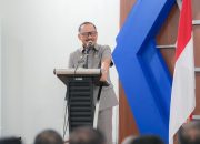 beda buku Suhardi Suka