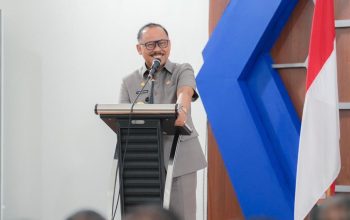 beda buku Suhardi Suka
