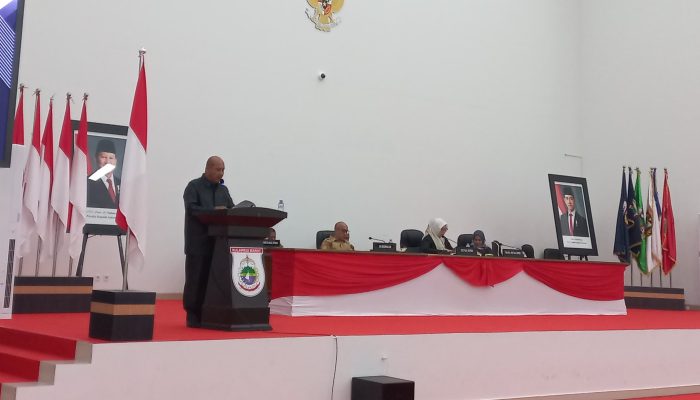 DPRD Sulbar Gelar Paripurna Pemandangan Umum Fraksi-Fraksi terhadap Ranperda Perubahan APBD 2025