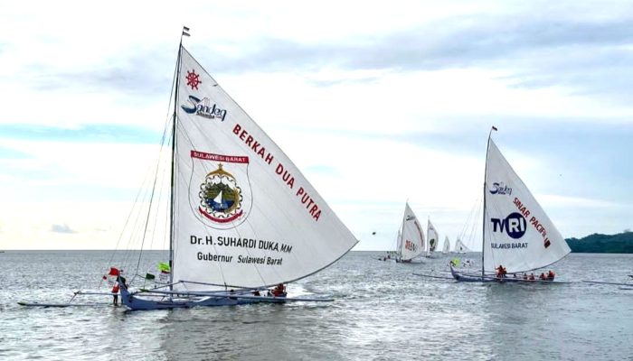 Resmi Ditutup, Peserta Sandeq Silumba 2025 Arungi Laut Sulbar Sepanjang 200 Kilometer dalam 5 Etape