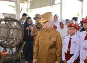Bunda Neni Canangkan Sekolah Merdeka Sampah di Bontang Lestari