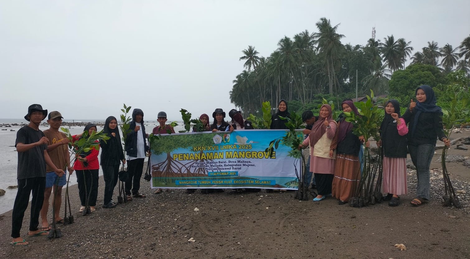 Mahasiswa KKN Unika
