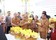 Bunda Neni Tinjau Gerakan Pangan Murah di Tanjung Laut, Disambut Antusias Warga