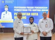 Bunda Neni Terima Penghargaan Atas Inisiatif Posbankum di Seluruh Kelurahan Bontang