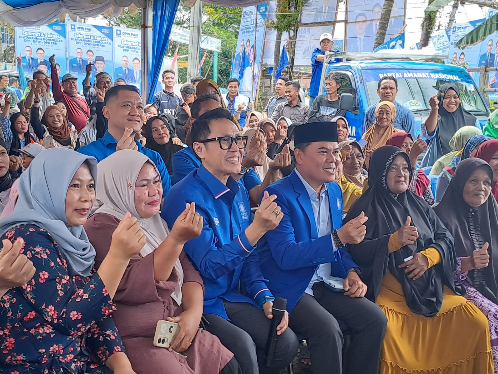 PAN Sulbar berbagi
