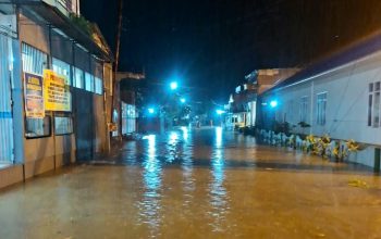 Hujan Lebat Sebabkan Banjir di Sejumlah Titik di Kota Mamuju