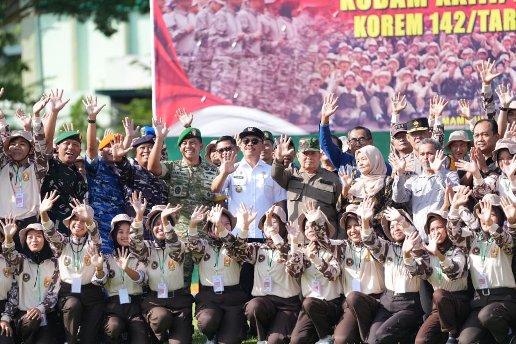 Gubernur Sulbar hadiri Persami di Korem 142 Tatag