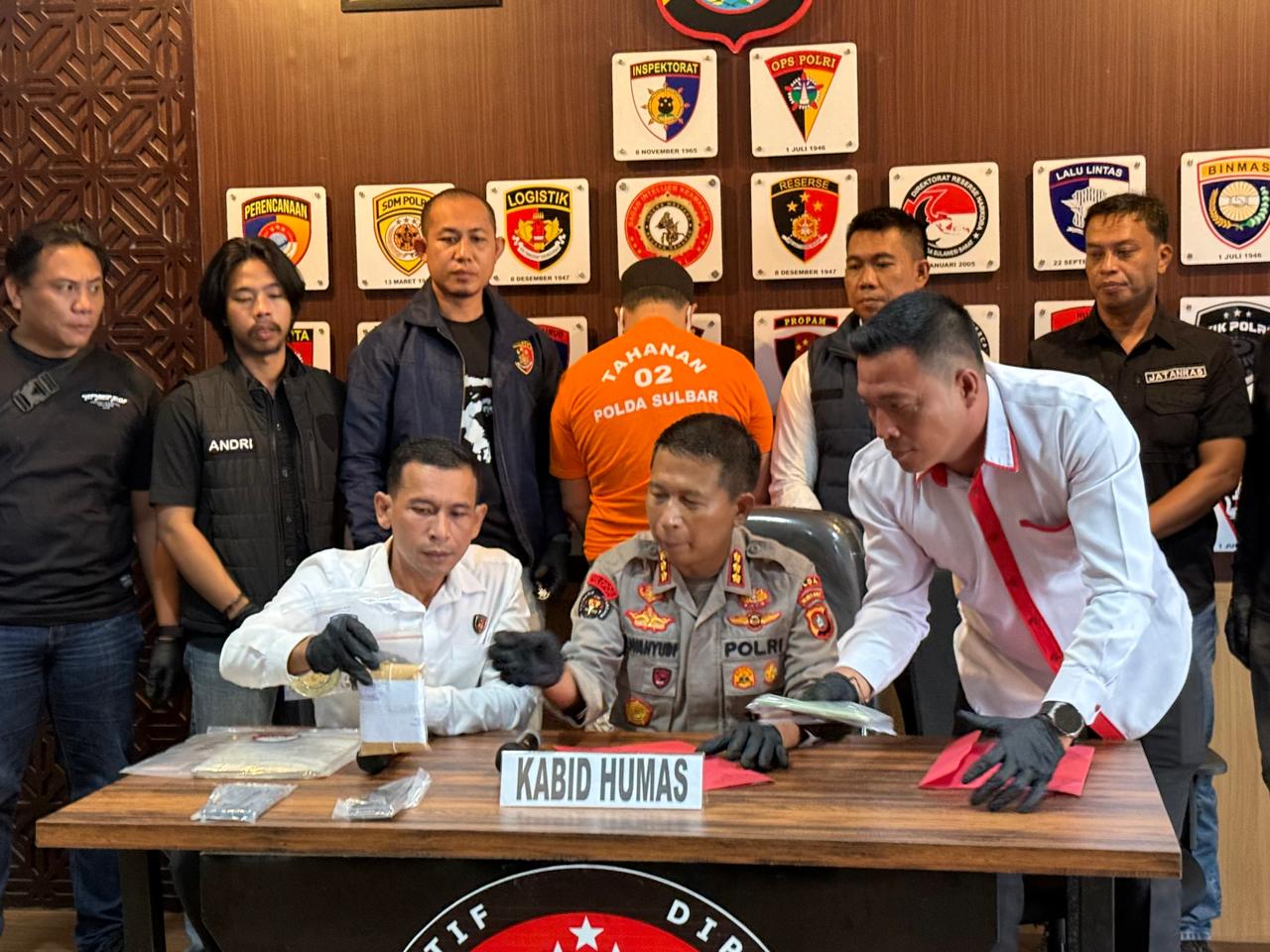 Pelaku pencurian dana desa Tapandullu Mamuju ditangkap