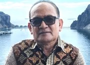 Resensi Buku :  Jejak dan Cerita Para Pemimpin Daerah Sulbar